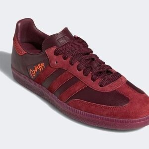 ISO ISO ISO... DONT BUY PLS ...Adidas SAMBA Burgundy and Red Sneakers